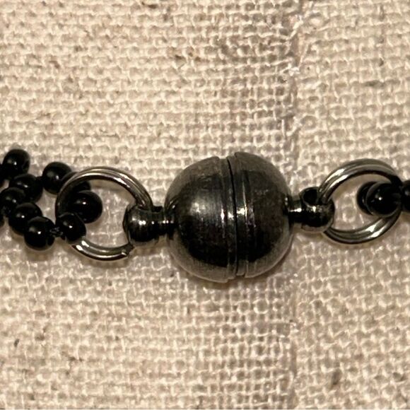 Hamaca Beaded Statement “Peacock” Magnetic Clasp Closure Bib Necklace - Picture 2 of 5